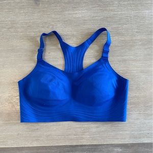 Vanity Fair Womens Sport Medium Impact Wireless Bra 71500